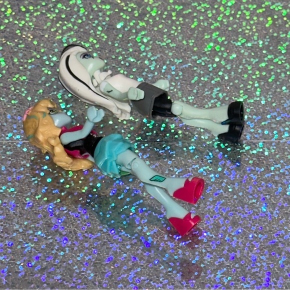 Monster High Mega Bloks Dolls Lot of 2 Dolls Lagoona Frankie Stein - Picture 13 of 13